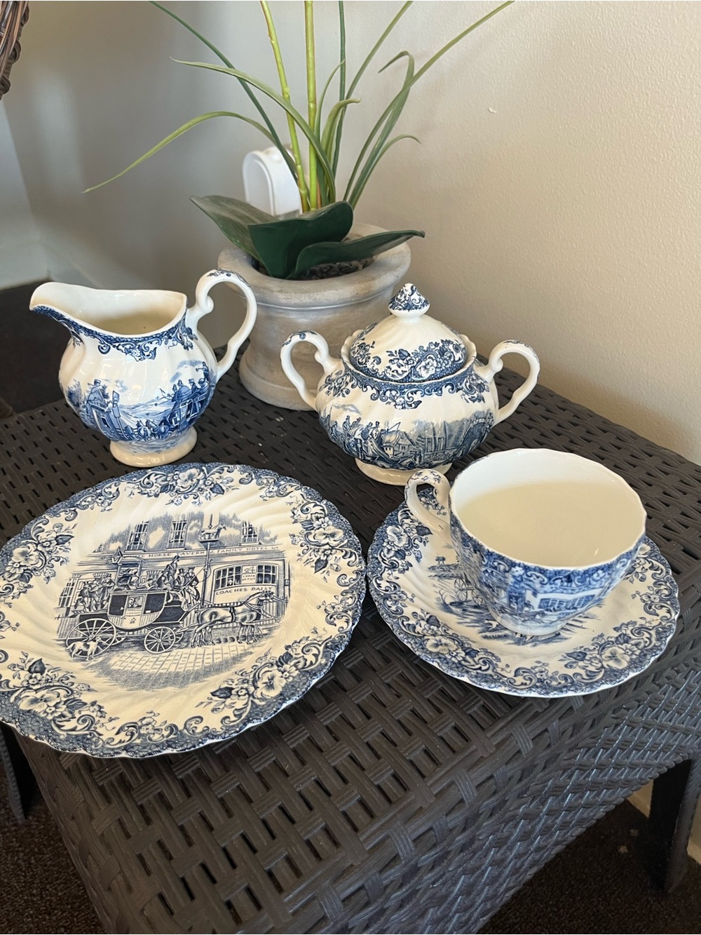 Johnson Brothers Coaching Scenes 5 piece set